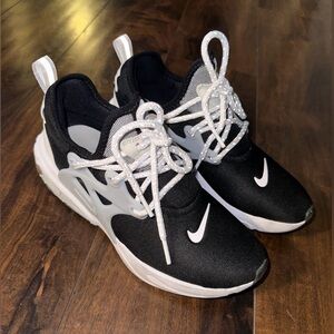 Women’s Nike React Prestos